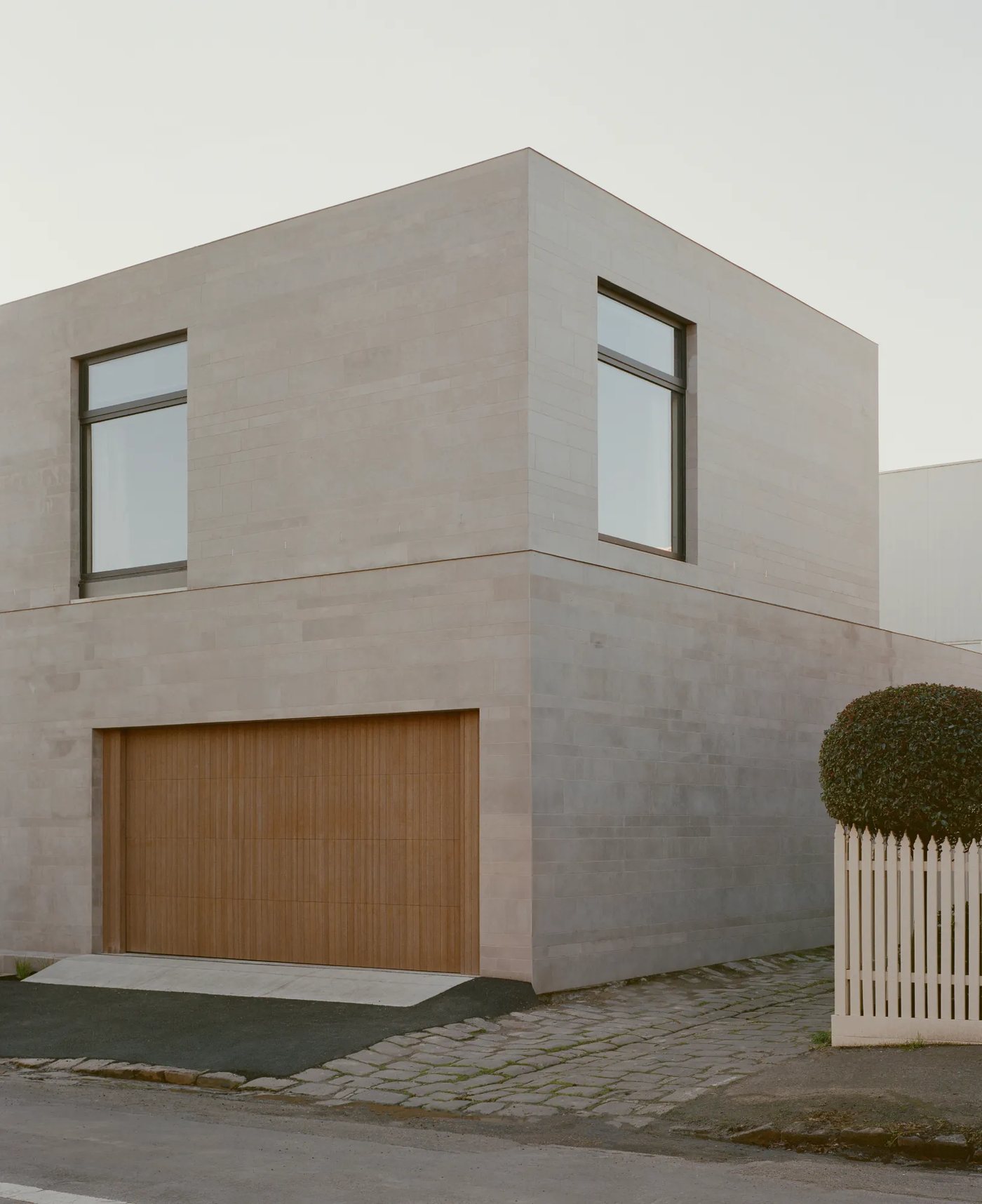 W.LAMBETH residence